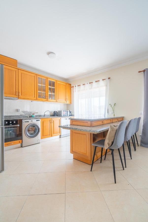 The Sunset 1 Bed Flat Short Walk Armacao Beach Armação de Pêra Extérieur photo